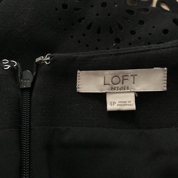 Loft black laser cut scalloped skirt - Picture 4 of 5